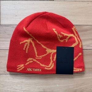 Arc’teryx Bird Head Toque beanie -NWT